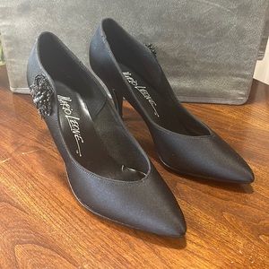 Mario Leone embellished heels, size 8.5